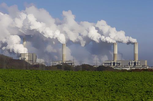 到2050年歐洲運(yùn)輸、建筑和工業(yè)電氣化將使碳排放減少60%